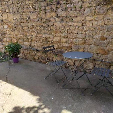 Nuit Romantique Saint-Christophe-en-Brionnais Exterior foto